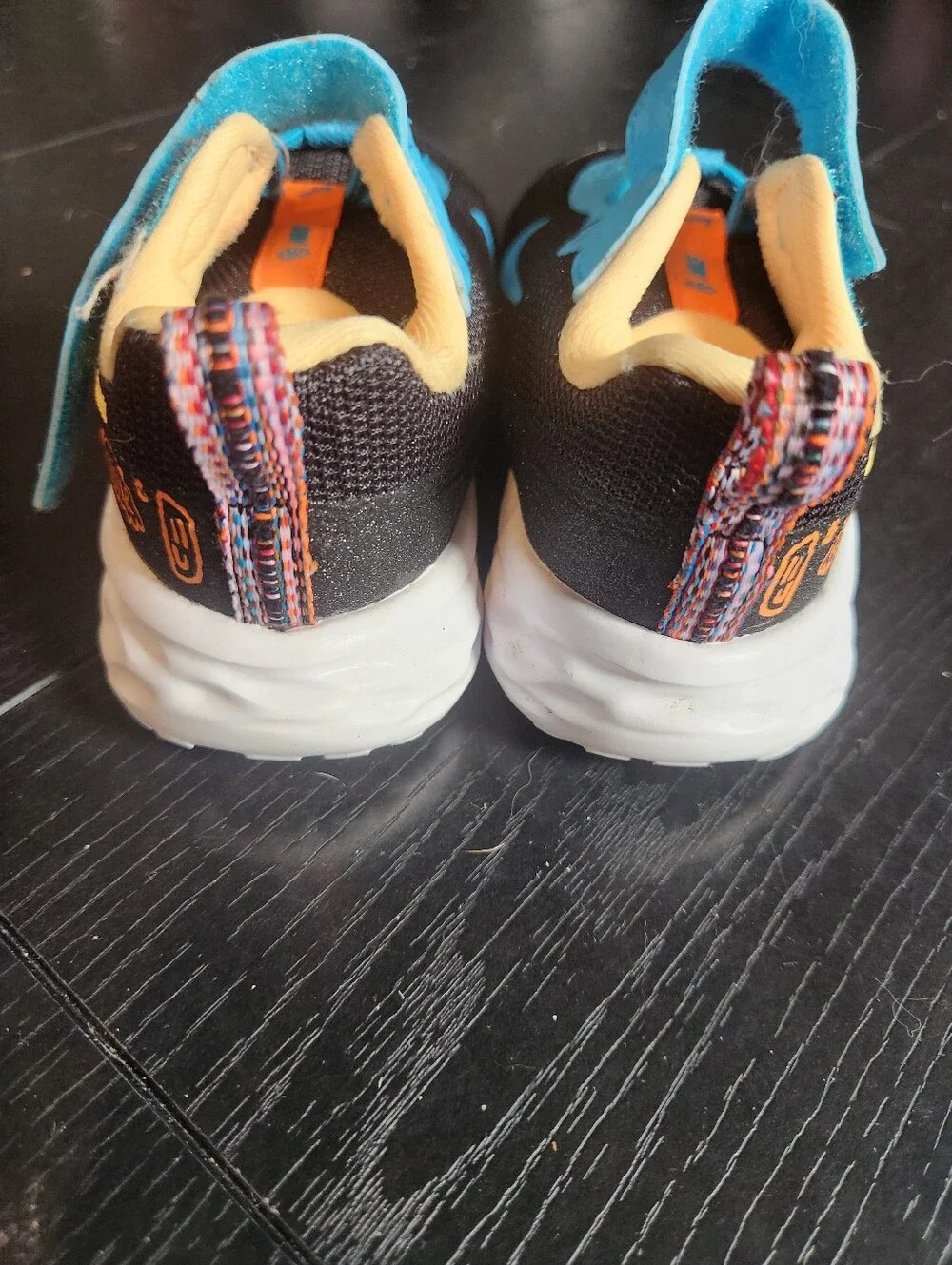 Toodler Boys NIKE SNEAKER SIZE 9